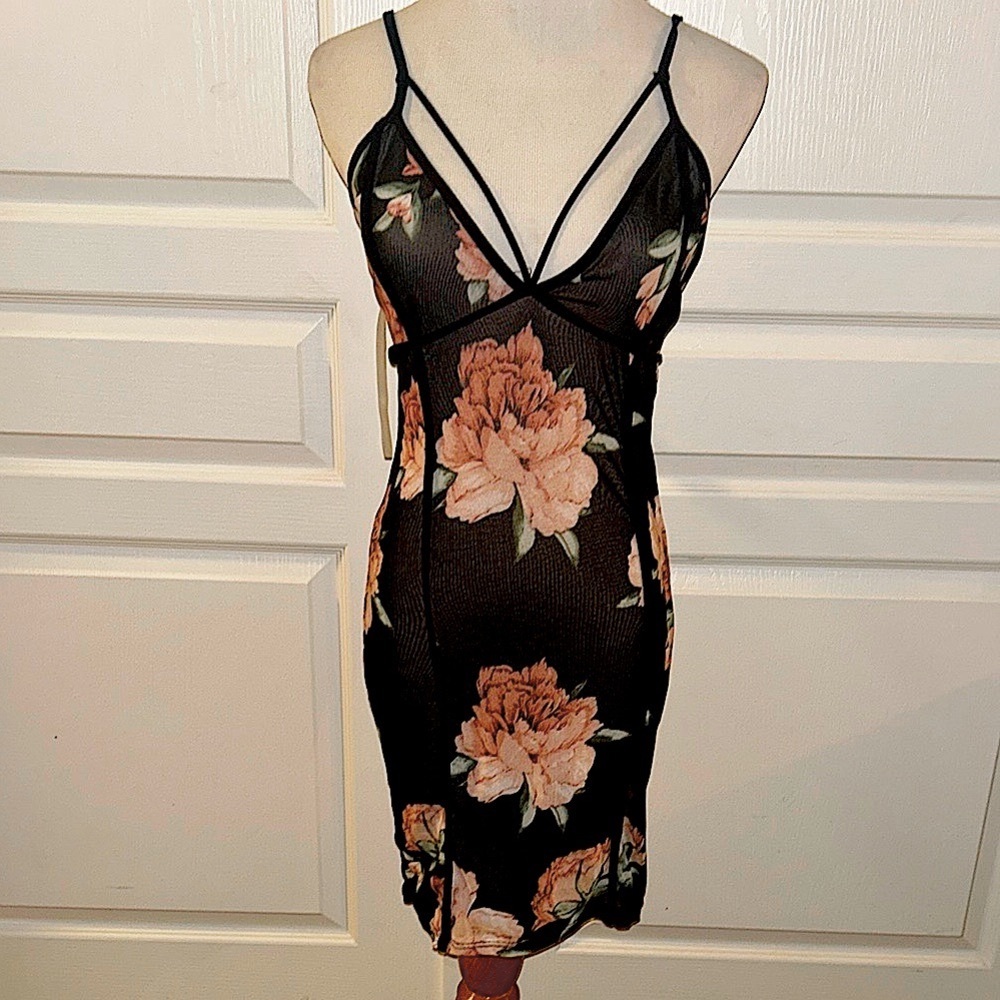 Q Sheer Floral Tight Dress
